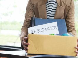 Pertimbangan Sebelum Memutuskan Resign Demi Gaji Lebih Tinggi