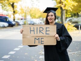 Keuntungan Fresh Graduate Dalam Mencari Pekerjaan Selama Pandemi