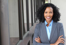 Di Balik Senyum Pekerja: Cerita yang Jarang Terlihat