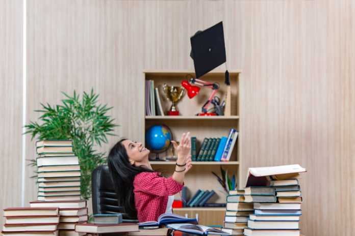 Lulus Kuliah? Ini 7 Hal yang Wajib Kamu Siapkan Sebelum Masuk Dunia Kerja