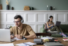 Remote Work Belum Mati: Tren Dunia Kerja yang Mengubah Kantor Modern