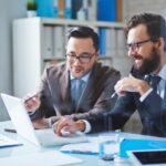 Kenapa Banyak Orang Tidak Betah Kerja Lama? Jawaban yang Jarang Dibahas Kenapa Banyak Orang Tidak Betah Kerja Lama? Jawaban yang Jarang Dibahas