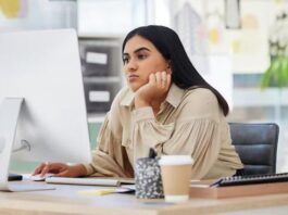 Ingin Karier Lebih Stabil? Hindari 5 Kebiasaan Kecil yang Diam-Diam Berbahaya