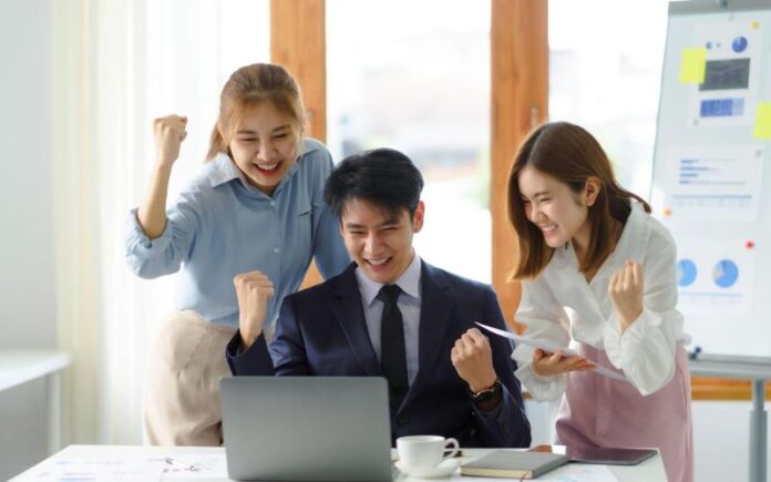 Skill Refresh 90 Hari: Strategi Perusahaan Memperbarui Kemampuan Karyawan Secara Cepat Skill Refresh 90 Hari: Strategi Perusahaan Memperbarui Kemampuan Karyawan Secara Cepat