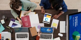 Dunia Kerja Tak Seindah Instagram: Fakta yang Jarang Dibahas