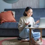 Fenomena ‘Hyper-Freelancer’: Cara Anak Muda 2026 Mengantongi 3 Penghasilan Sekaligus Fenomena ‘Hyper-Freelancer’: Cara Anak Muda 2026 Mengantongi 3 Penghasilan Sekaligus