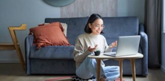 Fenomena ‘Hyper-Freelancer’: Cara Anak Muda 2026 Mengantongi 3 Penghasilan Sekaligus