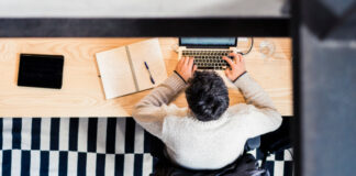 Kalau Ingin Bertahan di Dunia Kerja, Pola Pikir Ini Harus Segera Diubah