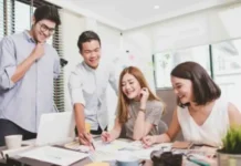 Masa Depan Kerja: Bagaimana Karier Beradaptasi di Era Otomasi dan Kreativitas Manusia Masa Depan Kerja: Bagaimana Karier Beradaptasi di Era Otomasi dan Kreativitas Manusia