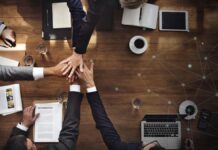 Tidak Semua Kesempatan Harus Diambil: Bijak Memilih dalam Karier Tidak Semua Kesempatan Harus Diambil: Bijak Memilih dalam Karier