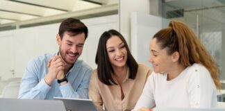 Siapa Pun Bisa Bertumbuh di Dunia Kerja Asal Tahu Caranya Siapa Pun Bisa Bertumbuh di Dunia Kerja Asal Tahu Caranya