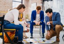 Cara Bertahan dan Berkembang di Dunia Kerja yang Serba Cepat