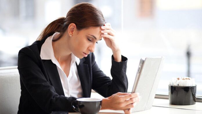 Mitos Profesionalitas yang Sering Disalahartikan