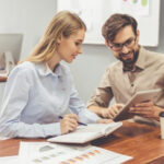 Dunia Kerja dan Kedekatan Emosional: Apa yang Perlu Dijaga?