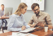 Dunia Kerja dan Kedekatan Emosional: Apa yang Perlu Dijaga?