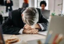Kelelahan yang Tidak Terlihat di Dunia Kerja Modern