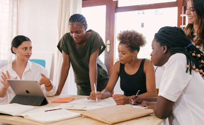 Bekerja di Zona Nyaman: Aman atau Diam-Diam Menghambat?