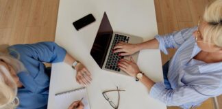 Bekerja Tanpa Keterikatan: Saat Pekerjaan Tidak Lagi Terasa Milik Sendiri