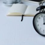 Fenomena “Mental Clock-In”: Pikiran Sudah Lelah Bahkan Sebelum Jam Kerja Dimulai