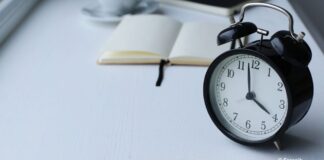 Fenomena “Mental Clock-In”: Pikiran Sudah Lelah Bahkan Sebelum Jam Kerja Dimulai