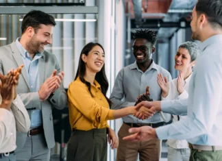 Workplace Validation: Mengapa Banyak Karyawan Haus Pengakuan di Tempat Kerja?