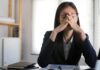 The Comparison Workplace: Ketika Karier Selalu Terasa Kurang Karena Membandingkan Diri The Comparison Workplace: Ketika Karier Selalu Terasa Kurang Karena Membandingkan Diri