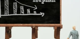 Haruskah Pekerja Panik Saat Rupiah Melemah? Memahami Fakta di Balik Fluktuasi Kurs