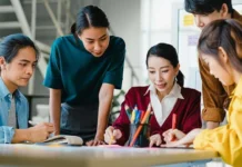 The Ripple Effect: Bagaimana Sikap Satu Orang Dapat Memengaruhi Budaya Kerja The Ripple Effect: Bagaimana Sikap Satu Orang Dapat Memengaruhi Budaya Kerja