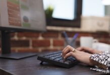 Portofolio Karier: Cara Baru Menunjukkan Kemampuan di Dunia Kerja Portofolio Karier: Cara Baru Menunjukkan Kemampuan di Dunia Kerja