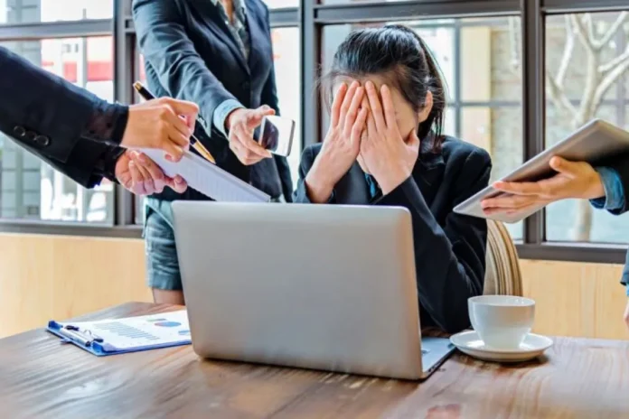 Mengapa Profesional Modern Perlu Memahami Cara Organisasi Menciptakan Nilai, Bukan Hanya Cara Bekerja? - Banyak orang memasuki dunia kerja Mengapa Profesional Modern Perlu Memahami Cara Organisasi Menciptakan Nilai, Bukan Hanya Cara Bekerja? - Banyak orang memasuki dunia kerja
