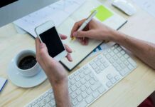 Mengapa Kemampuan Menulis Pesan Kerja dengan Jelas Semakin Penting di Era Digital?