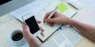 Mengapa Kemampuan Menulis Pesan Kerja dengan Jelas Semakin Penting di Era Digital?