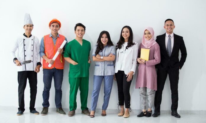 Profesi yang Dianggap Paling Bergengsi di Indonesia: Masihkah Sama Seperti Dulu?